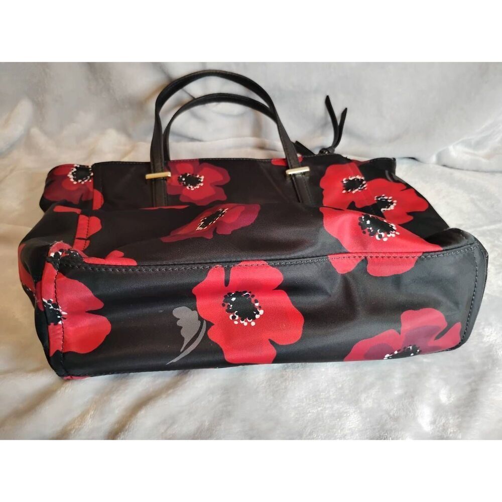 Kate Spade Purse*USED* - Picture 2 of 9